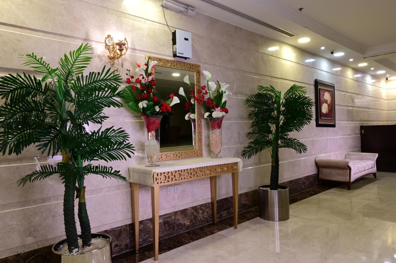 Platinum The First Hotel Медина Екстериор снимка