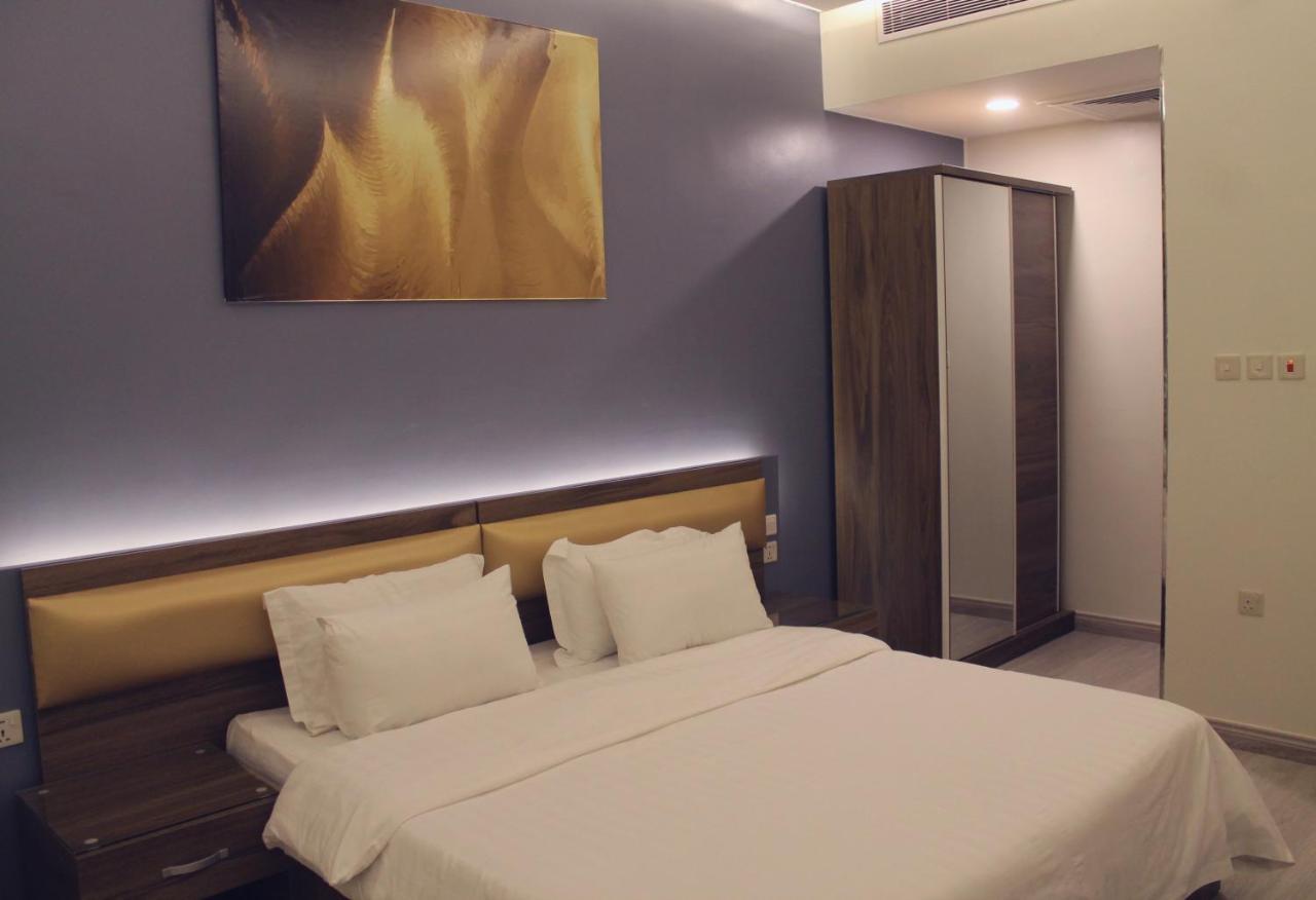 Platinum The First Hotel Медина Екстериор снимка